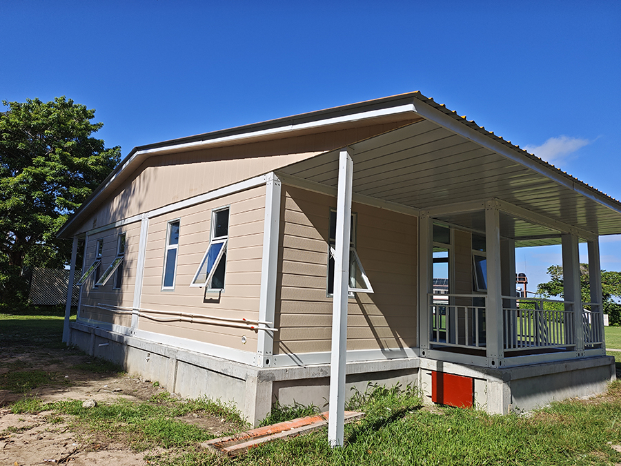 villa made by assembled container house
