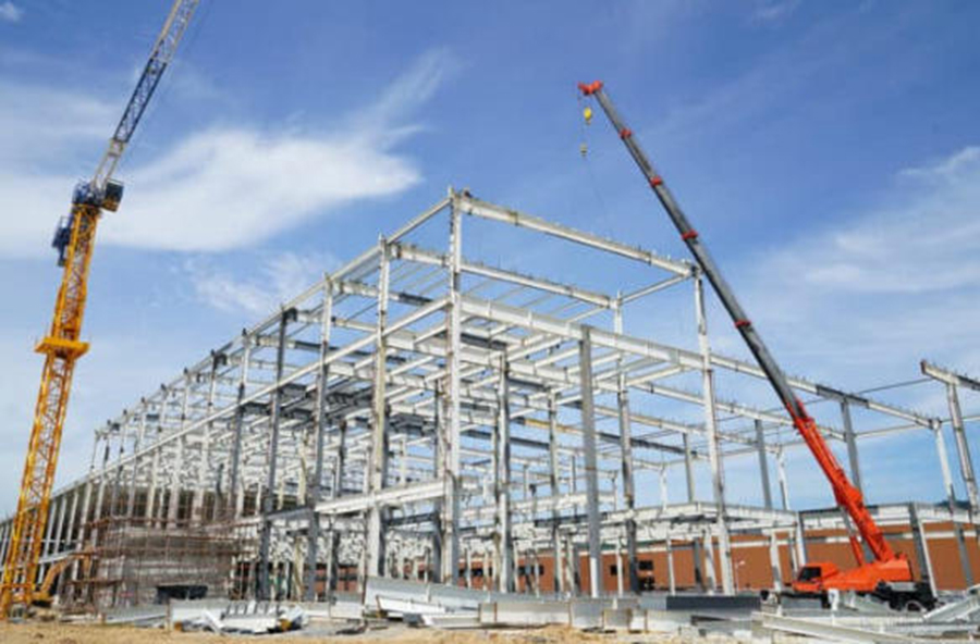 Prefabricated steel building