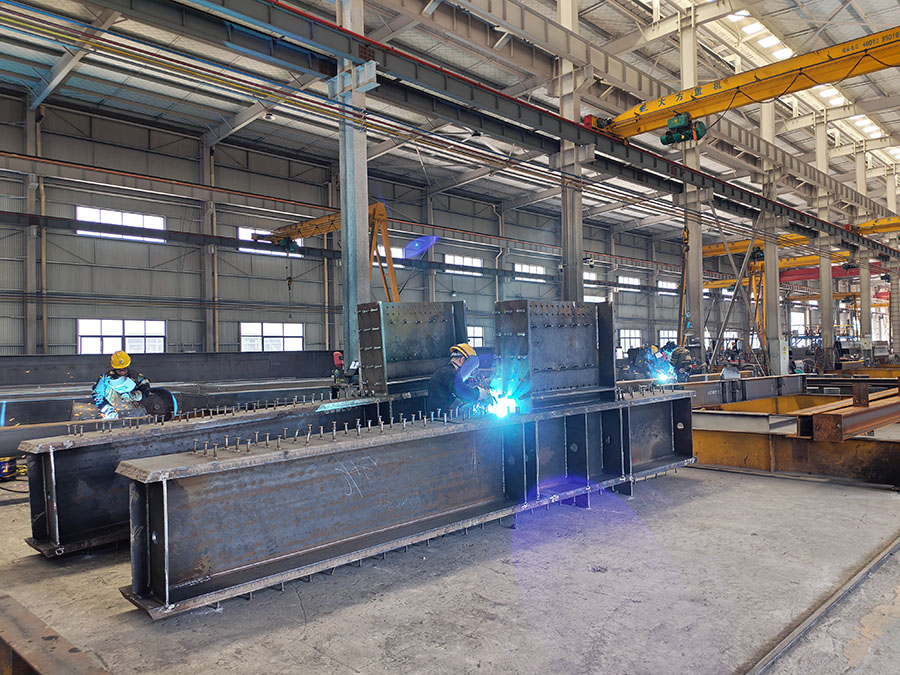 Prefabricated steel structure production