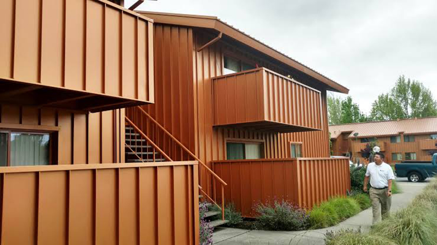 metal panels building