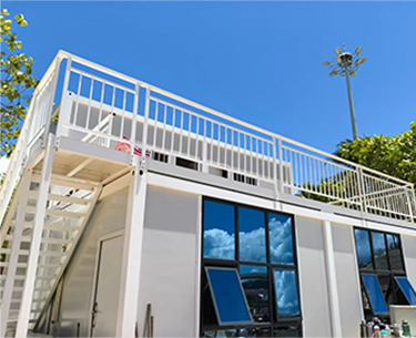 Casa contenedor junto a la playa en la provincia de Hainan